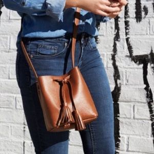 NWOT Shaffer LA Greta LeatherMini Bucket Tassel Bag Limited Edition